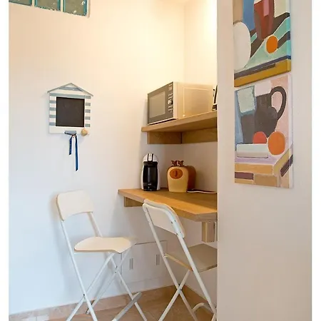 Διαμέρισμα Casa Nica, Comfortable Flat Just 200 M From The Sea